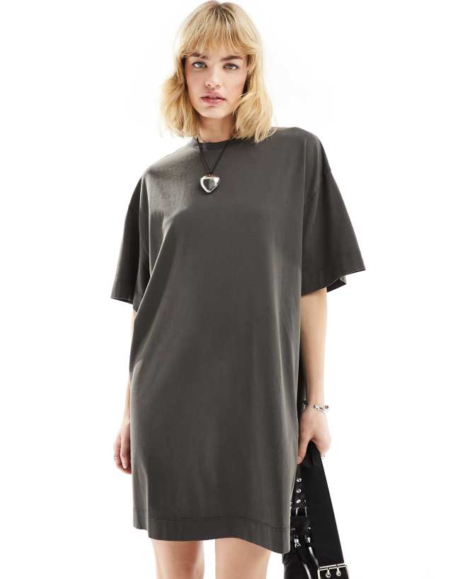 Collusion - washed mini t-shirt dress in grey