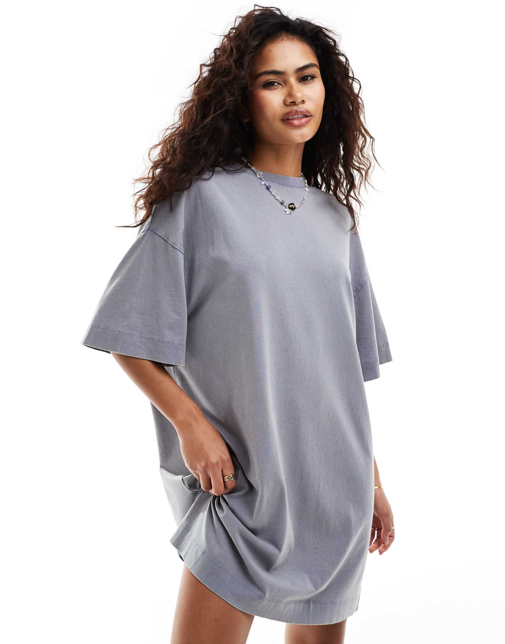 collusion washed t-shirt dress in blue