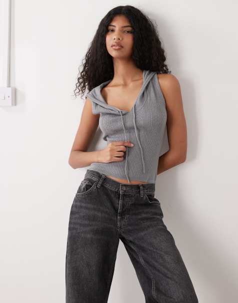 COLLUSION – Weiches Strick-Tanktop in Grau mit Kapuze - view 1