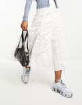 [Collusion] COLLUSION western tiered ruched maxi skirt in white 6 WHITE