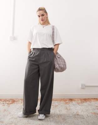 Collusion COLLUSION wide leg tailored trousers in grey
