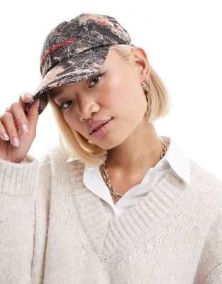 Collusion COLLUSION Womens camo printed cap with branding in stone-Neutral