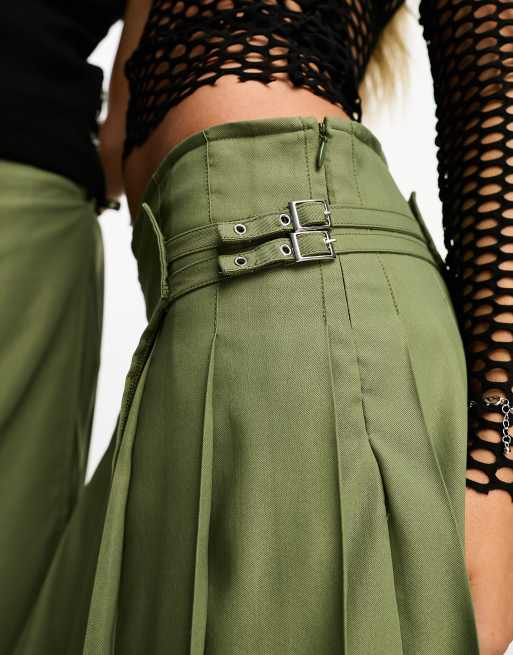 COLLUSION x TAMMY - Kakigrøn plisseret kilt-nederdel i unisex-stil, 3 af 4