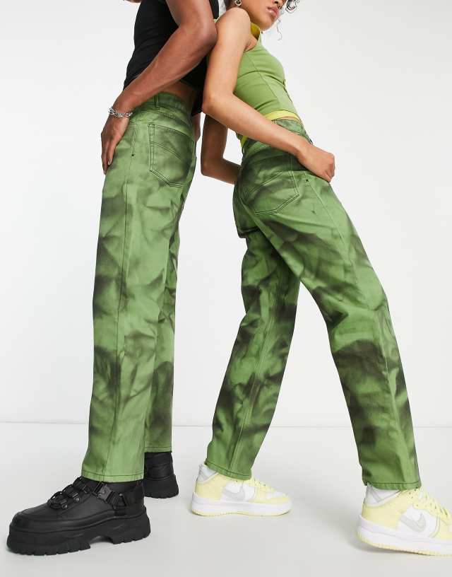 COLLUSION x000 Unisex straight leg jean tie dye in green