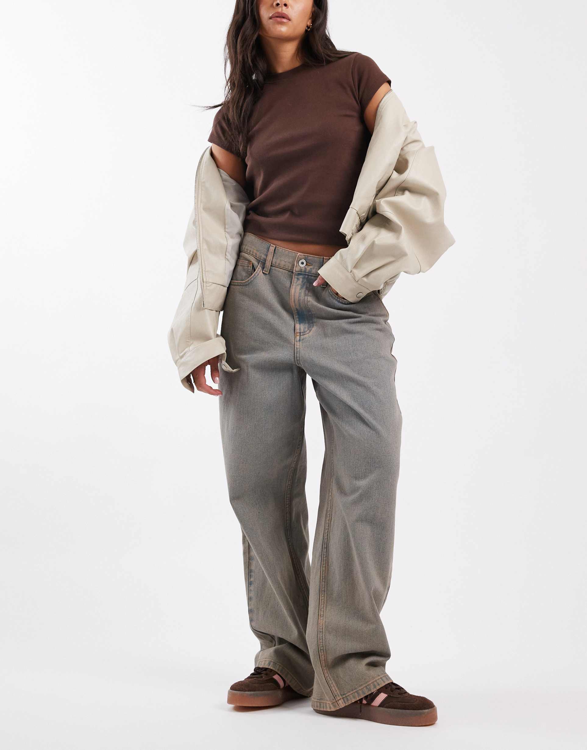 collusion x001 antifit mid rise jeans in washed brown