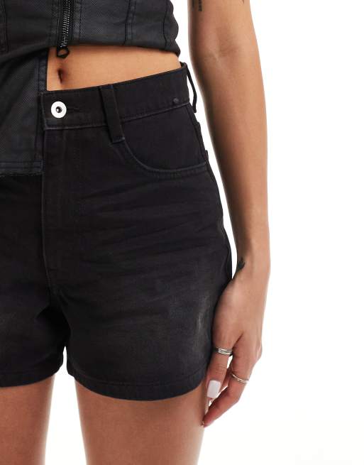 COLLUSION X001 Mom Jeans Shorts in verwaschenem Schwarz ASOS