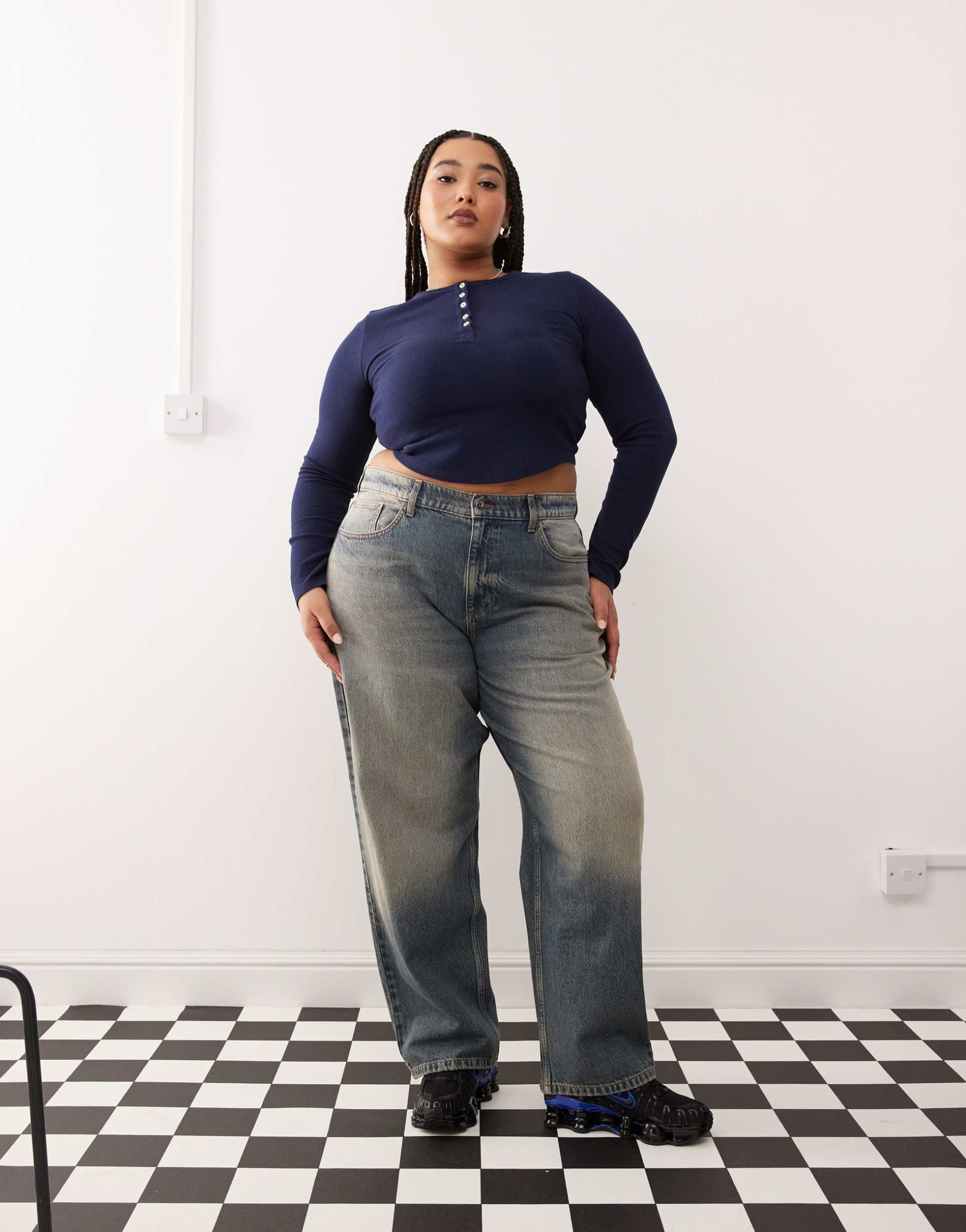 collusion x001 plus antifit jeans in washed blue