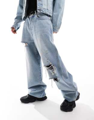 Collusion COLLUSION X002 baggy jeans in lightwash blue with rips co-ord - LBLUE