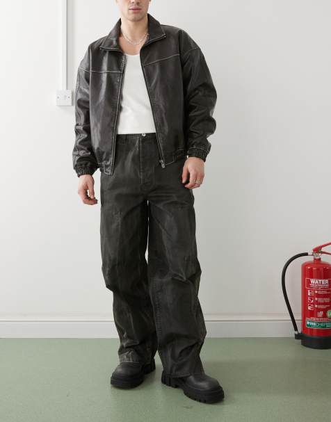 COLLUSION X002 - Baggy jeans met coating in zwart met wassing - view 1