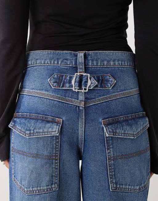 COLLUSION - X002 - Jeans ampi lavaggio medio con risvolto sul fondo e cinturino sul retro, 4 di 5