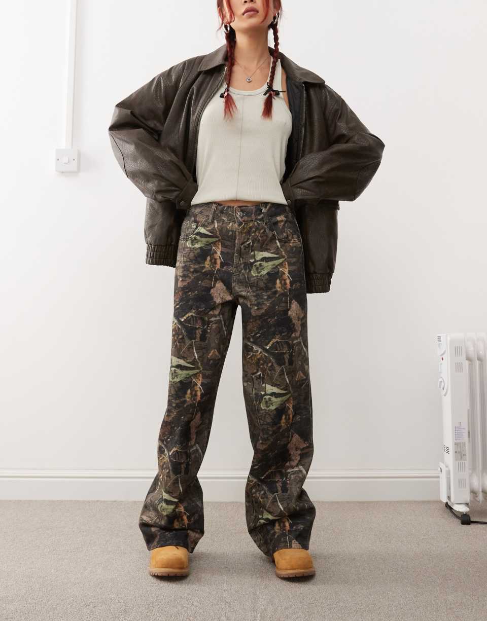 Posede camouflage jeans