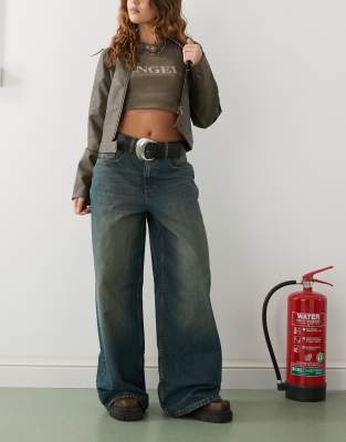 X003 wide leg jeans in dirty wash-Blue