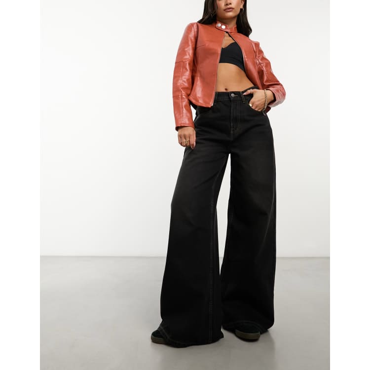【SCENERITY】Ollic Wide Black Jeans COLLUSION X003 wide leg jeans in washed black | ASOS