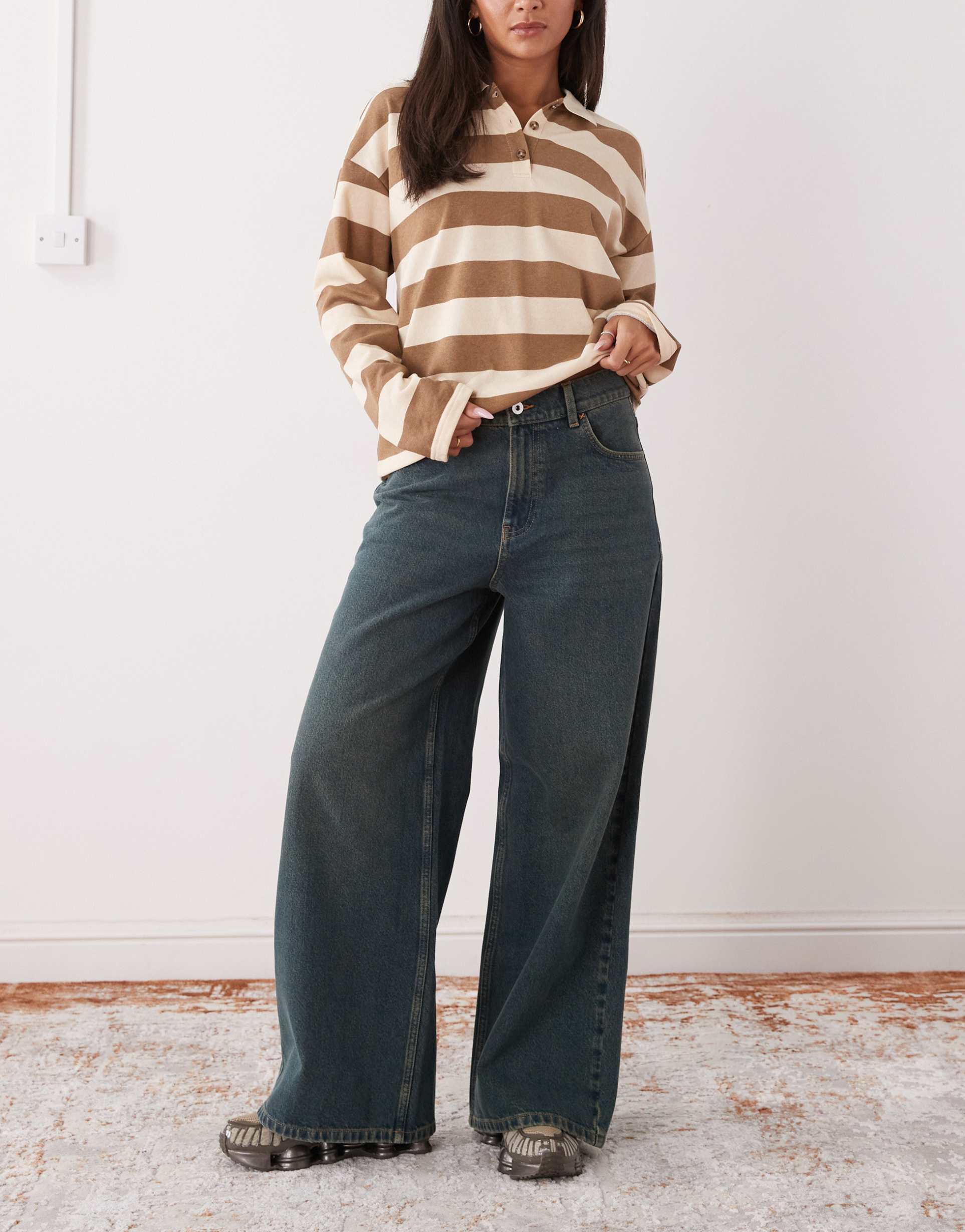 collusion x003 wide leg mid rise jeans in greenwash