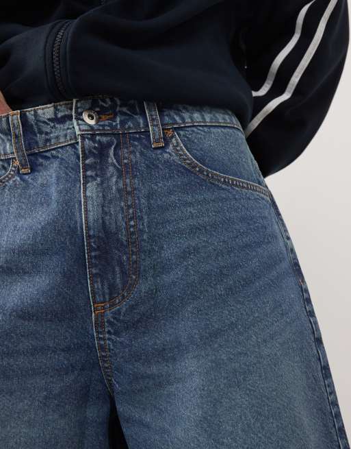 COLLUSION X004 mid rise shorts in midwash