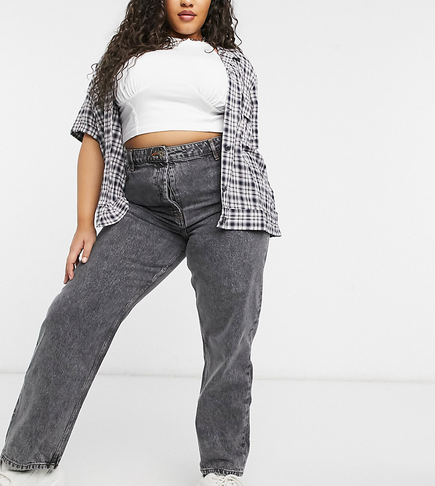 Plus-size jeans by COLLUSION Part of our responsible edit High-rise waist Button fly Five pockets Straight fit Regular on the waist