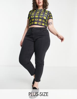 COLLUSION x006 Plus stretch mom jeans in black