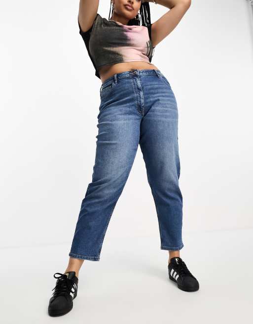 High-Rise Stretch Mom Jean