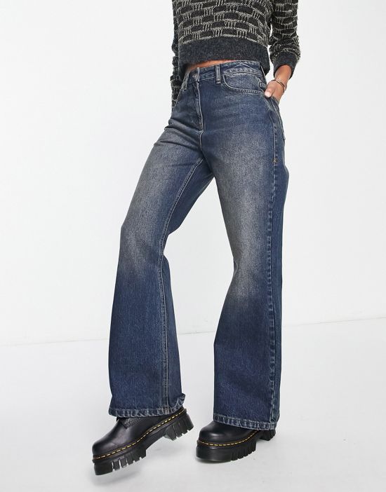 https://images.asos-media.com/products/collusion-x008-relaxed-flare-jeans-with-wash-in-dark-blue/203221551-1-midblue?$n_550w$&wid=550&fit=constrain