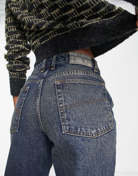 https://images.asos-media.com/products/collusion-x008-relaxed-flare-jeans-with-wash-in-dark-blue/203221551-3?$n_550w$&wid=550&fit=constrain