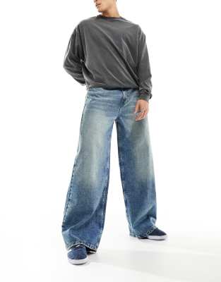 COLLUSION x013 mid rise wide leg jeans in midwash-Blue