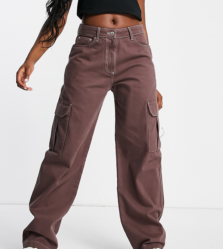 Collusion X015 Anti Fit Cargo Jeans With Contrast Stitch In Mocha-brown