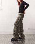 [Collusion] COLLUSION X015 PU baggy pants in snake print-Multi 4 Snake print