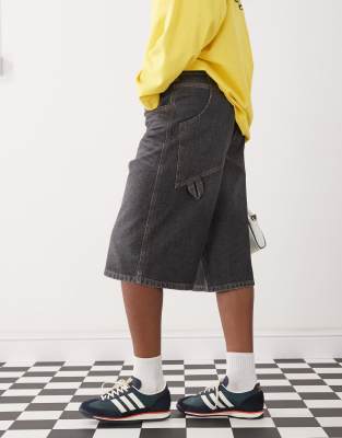 Collusion X023 Low Rise Crop Jeans In Black