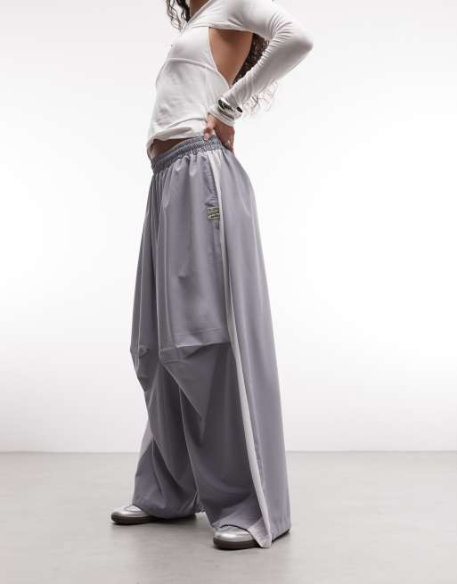 COLLUSION XL baggy nylon sports jogger in baby blue, 2 of 5