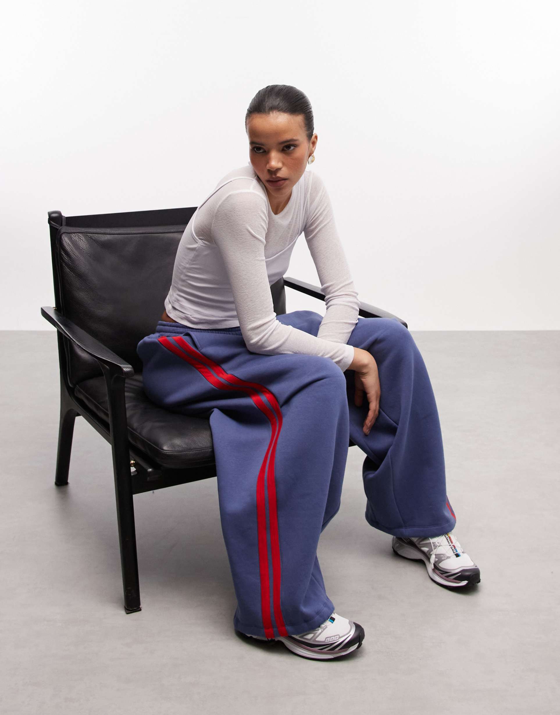 collusion xl baggy sports sweatpants in navy