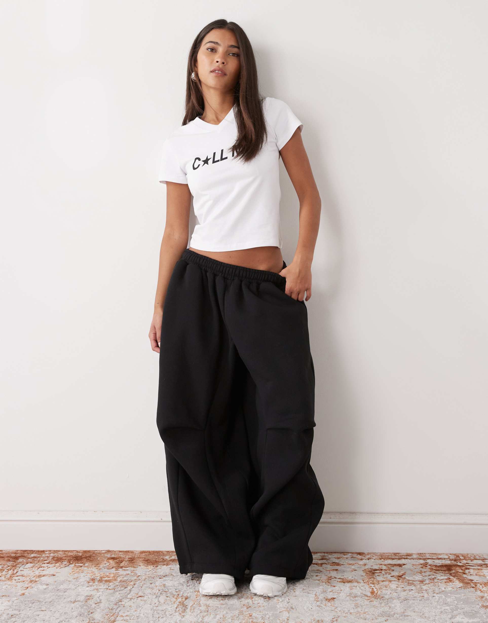 collusion xl baggy sweatpants in black