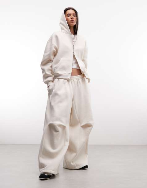 COLLUSION XL baggy sweatpants in ivory - view 1
