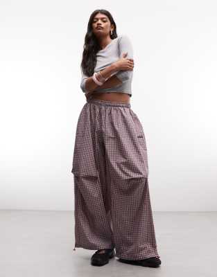 Collusion Xl Baggy Sweatpants In Pink