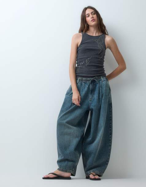 COLLUSION – XL – Ballon-Jeans in mittelblauer, marmorierter Waschung mit elastischem Bund - view 1