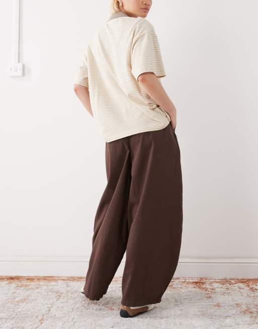 COLLUSION xl balloon pleated trouser in chocolate | ASOS