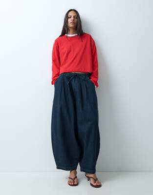 Collusion Xl Balloon Pull On Jeans In Navy