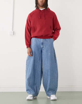 XL - Jeans in hellblauer Waschung mit Ballonschnitt Blau W28