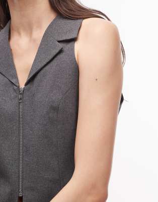 Collusion Zip Front Vest In Gray