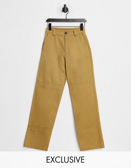 COLLUSON Unisex twill 90s straight leg trousers in brown