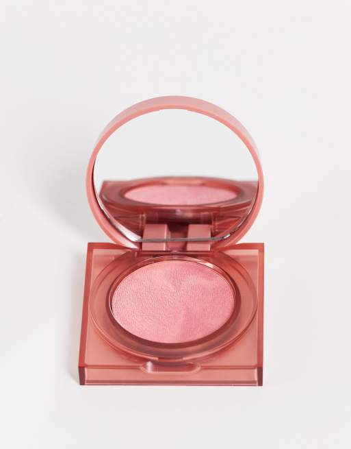 Colorete en polvo GloWish Cheeky de Huda Beauty: Tono Caring Coral, 3 de 4