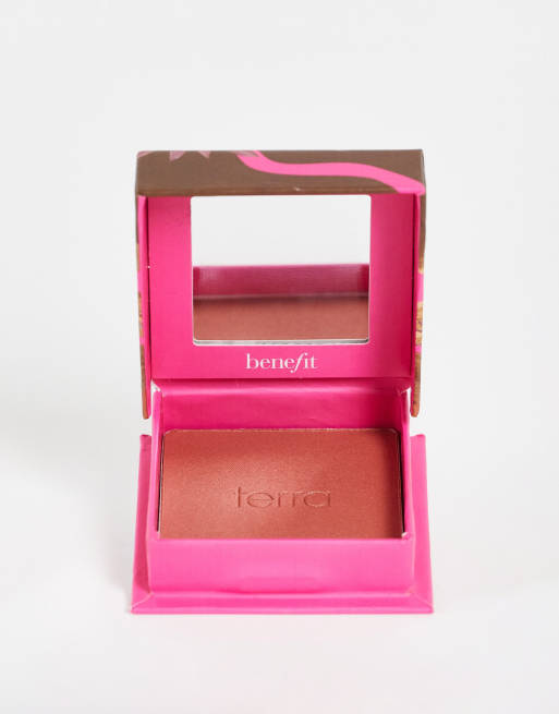 Colorete en polvo Wanderful World de Benefit: Tono Terrah