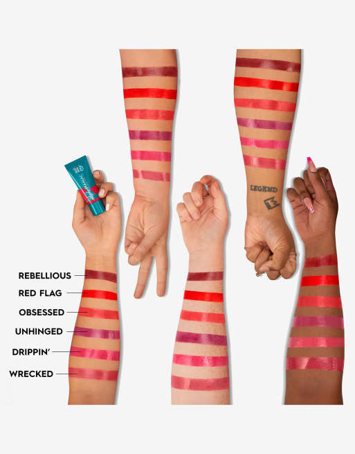 Colorete luminoso hidratante Hydromaniac de Urban Decay: Tono Rebellious, 3 de 4