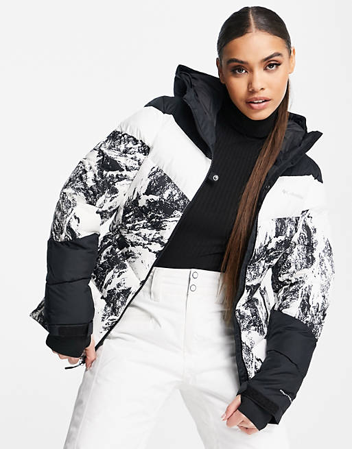 Columbia Abbotts Peak insulated ski jacket in black/white | ASOS