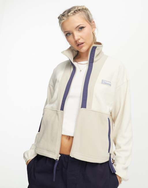 Columbia back bowl zip fleece in chalk and beige