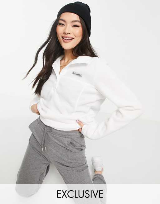 Columbia - Benton Springs - Hvid fleece med 1/2 knapstolpe - Kun hos ASOS