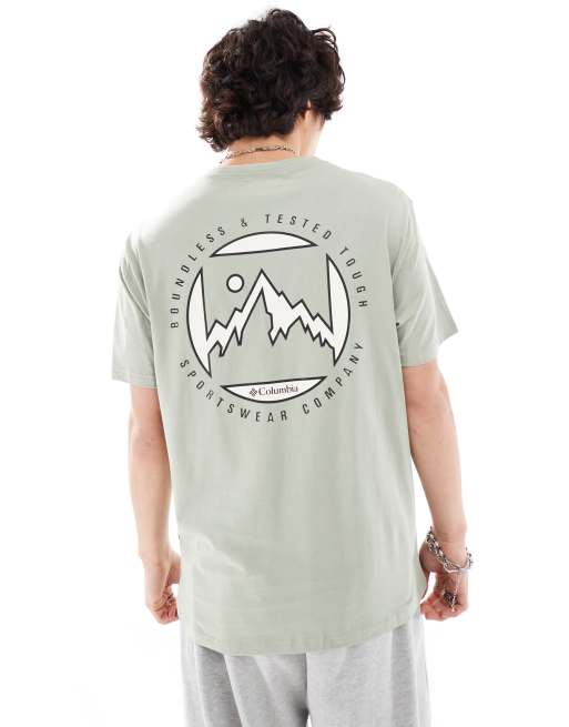 Columbia - Brice Creek - T-shirt met bergprint op de achterkant in kaki, exclusief bij ASOS