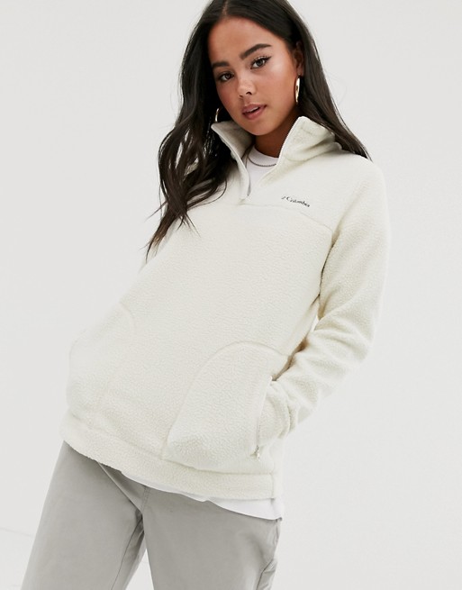 Columbia Canyon Point sherpa pullover in beige