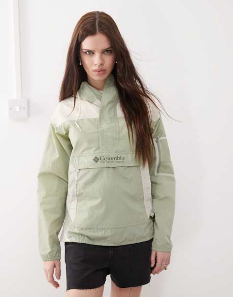 Columbia Challenger II windbreaker in green - view 1