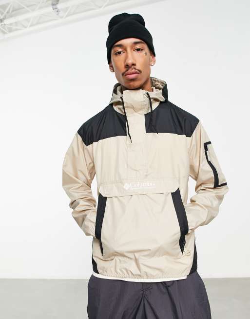 bruiloft zeemijl Donau Columbia Challenger overhead windbreaker jacket in stone and black | ASOS