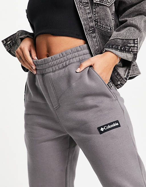  Columbia Cliff Glide joggers in grey Exclusive at  